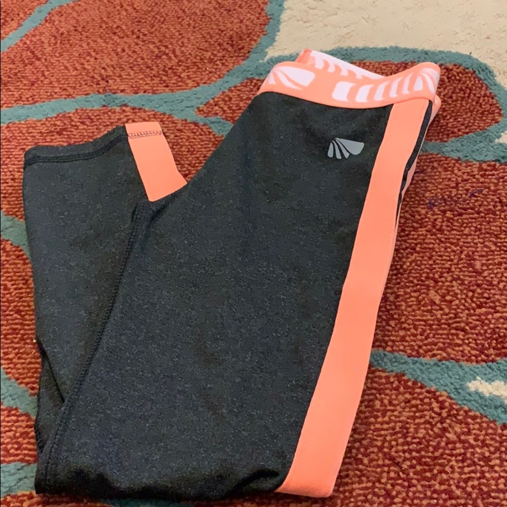 Marisa Girls size 7/8 leggings